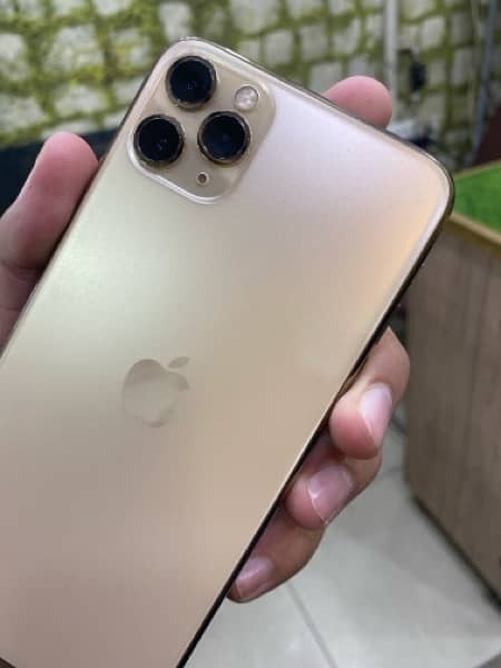 iphone 11 promax 256gb approved 4