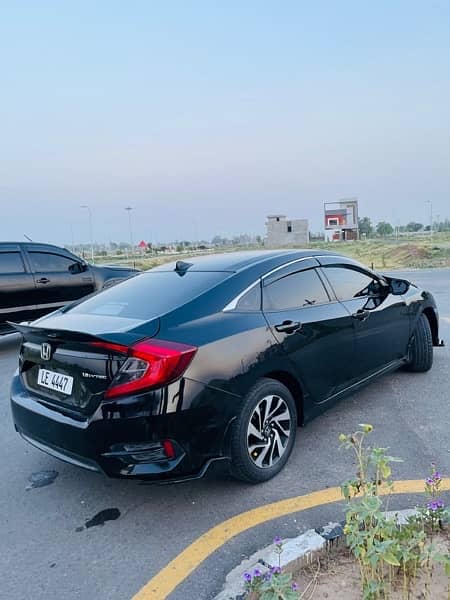 Honda Civic Oriel 2016 6