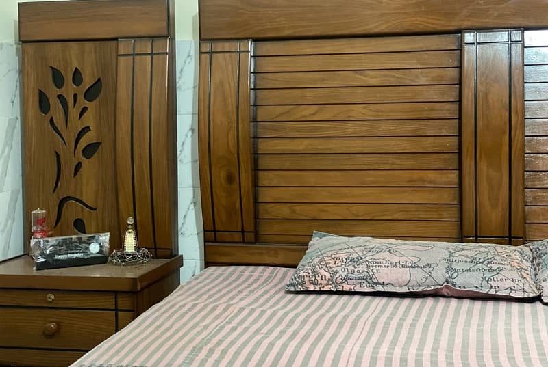 genuine wood bed 4