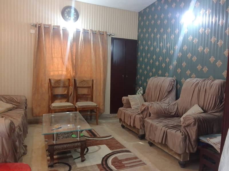 House Independent Double Story 3 Beds DD Fully Renovated in Sumera Banglow Block 7 Gulistan e Jauhar 4