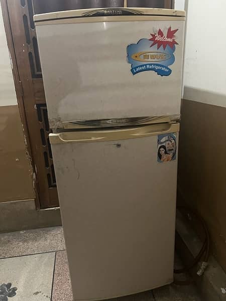 waves fridge good condition urgent sale 1