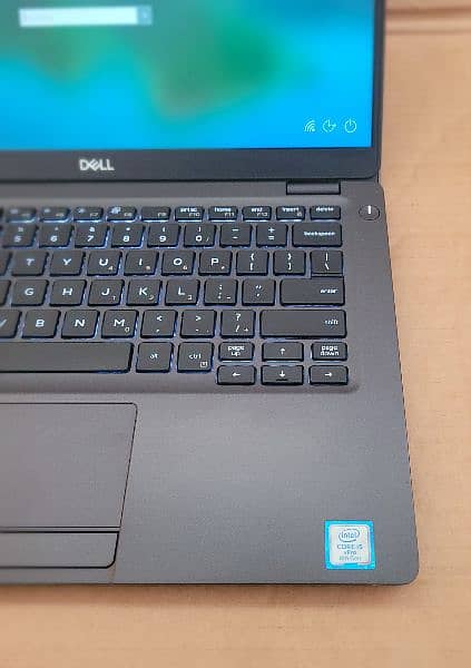 Dell Latitude 5300 8th gen Touchscreen 3