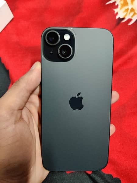 iPhone 15 Plus 2