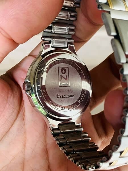 Nivada Swiss Made Vintage Unisex Watch 8.5/10 Condition 100% Original 3