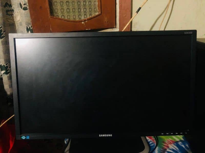 Samsung 24 Inch Monitor 5