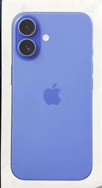 iPhone 16 128 GB Teal Colour 4