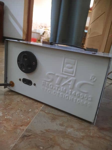 STAC STABILIZER 3200 WATTS ORIGINAL COOPER 4