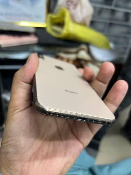 iphone xs max 512gb pta 1