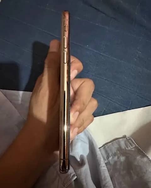 Iphone xs 64GB PTA APPROVED 2