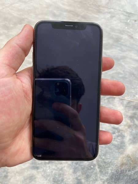 iphone 11 pro (Pta Approve) 1