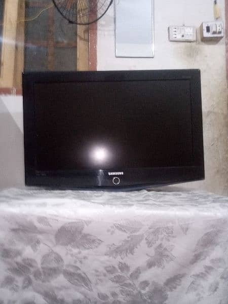 Samsung LCD for Sale 2