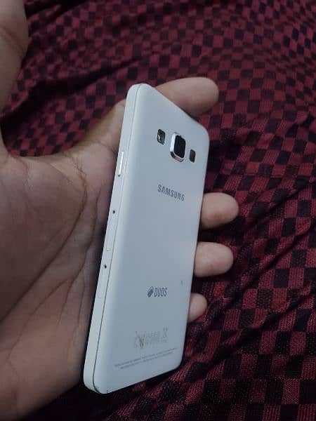 Samsung Galaxy a3 0