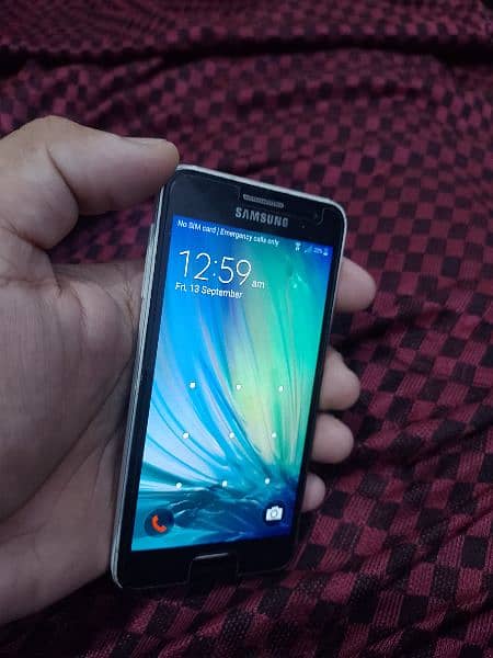 Samsung Galaxy a3 6