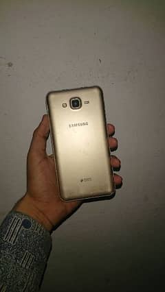 Samsung j7