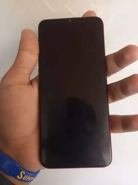 realme c3 gaming phone with box and charger 4