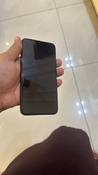 iphone 11pro max 256gb 5