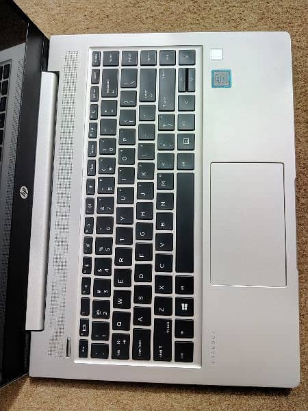 Urgent : Hp probook 440 g6 i7 8th gen 3