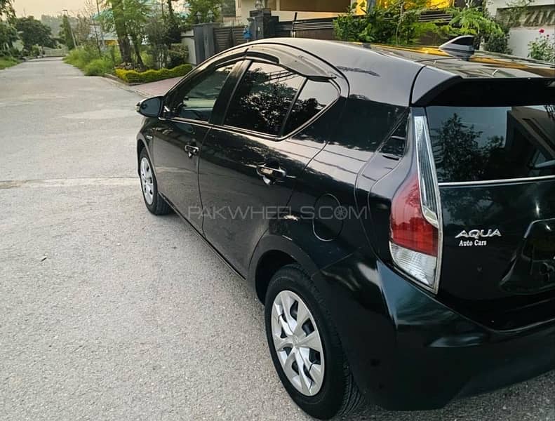 Toyota Aqua S Automatic 2015/2018 Model Urgent sale 4