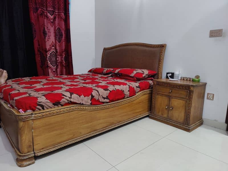 Queen Size Bed set with dressing, side table and Spring Mattress 1