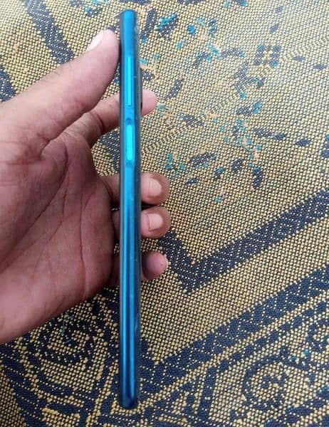 Redmi Note 9s 3