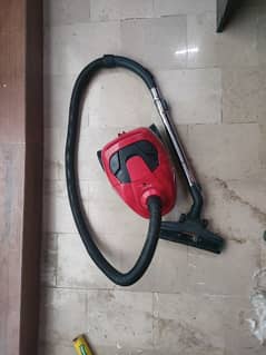 Dawlance Vacuum cleaner perfect condition 0