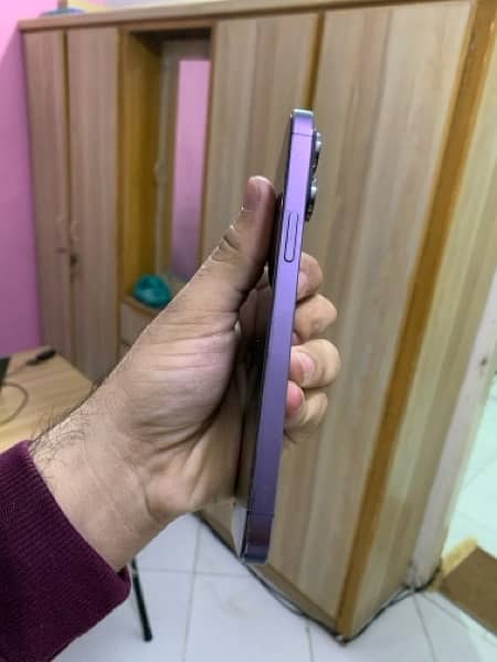 Deep Purple 14 pro max, 256gb, HK, Approved 3