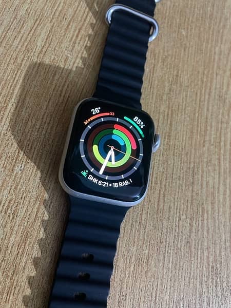 Apple Watch Series 4 - 40mm 1