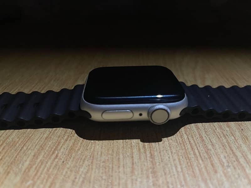 Apple Watch Series 4 - 40mm 4