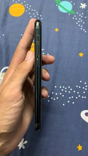 IPHONE 11 PRO 256GB PTA APPROVED 2