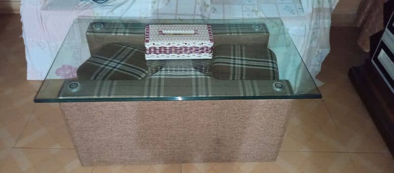 7 seater sofa set with cushions, 1 big table with 2 small sofa chairs 3