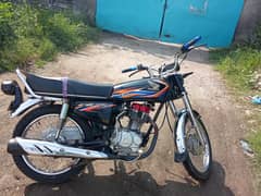 Urgent sale 2018 model Honda 125 lush condition>call=03288833330