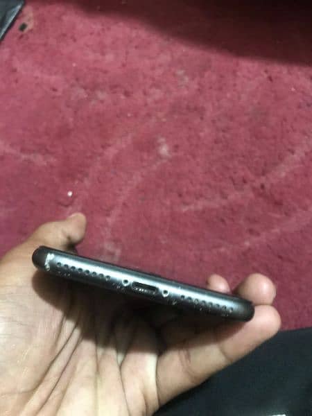 iPhone 8plus. . 64Gb 7