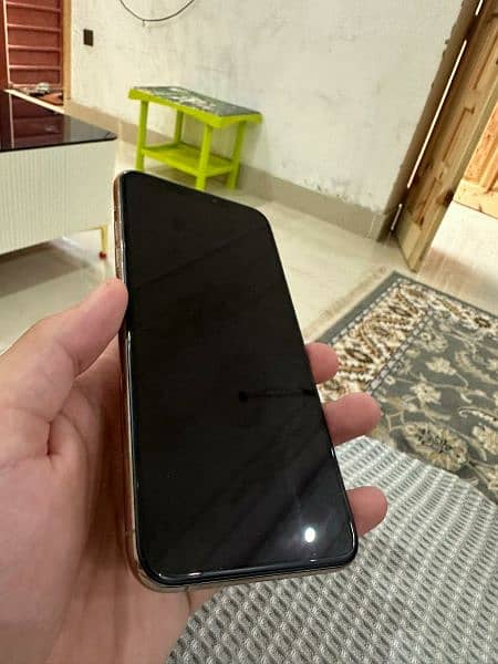 iphone 11 pro max pta approved 1