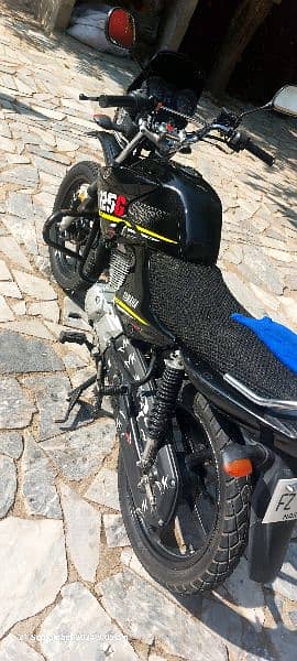 YBR 125 G  Yamaha bike 1