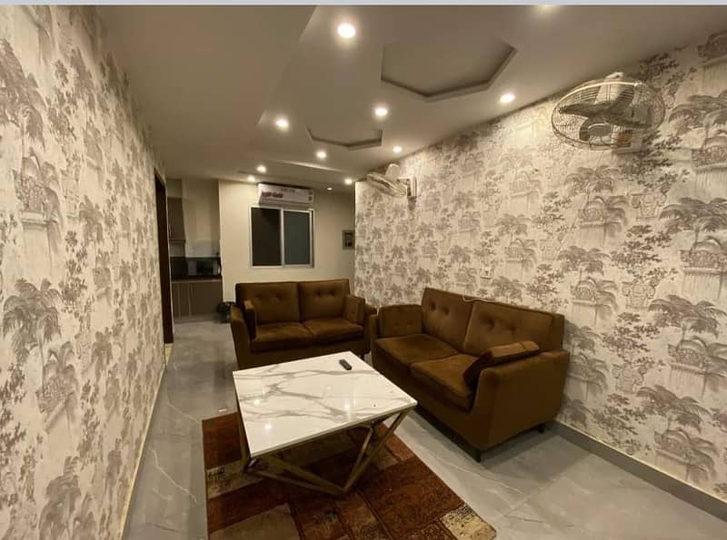 1 Bedroom VIP Full furnish flat per day available in Bahria town Lahore 3