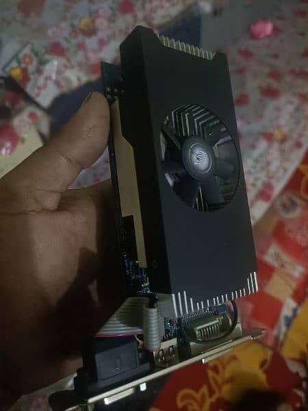 Nvidia GTX 750 2Gb graphic card 2