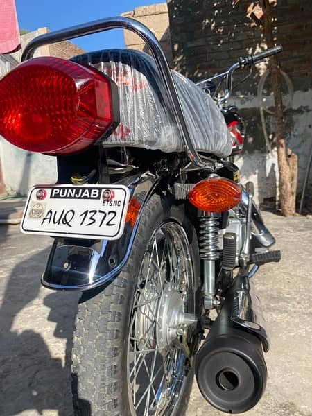 Honda 125’ 2024 Model Brand New Bike argent For Sale 9