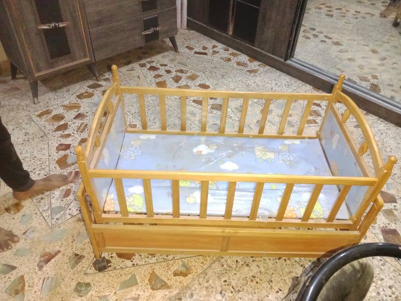 baby cradle + bed 2