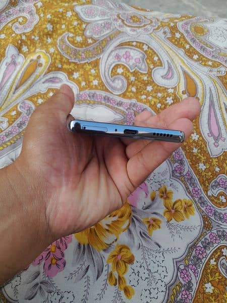 Tecno spark 20 pro plus 5