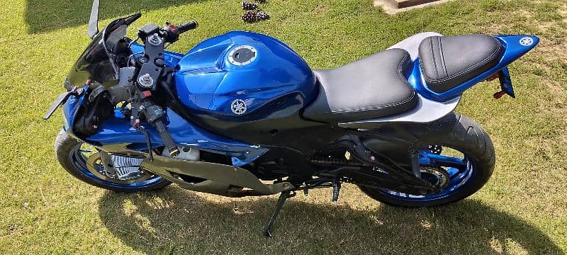 suzuki rgv modified into R6 yamaha (original bike not a replica ) 8