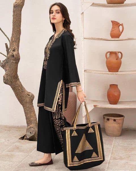 2 Piece women's stitched linen printed suit with bag. 3