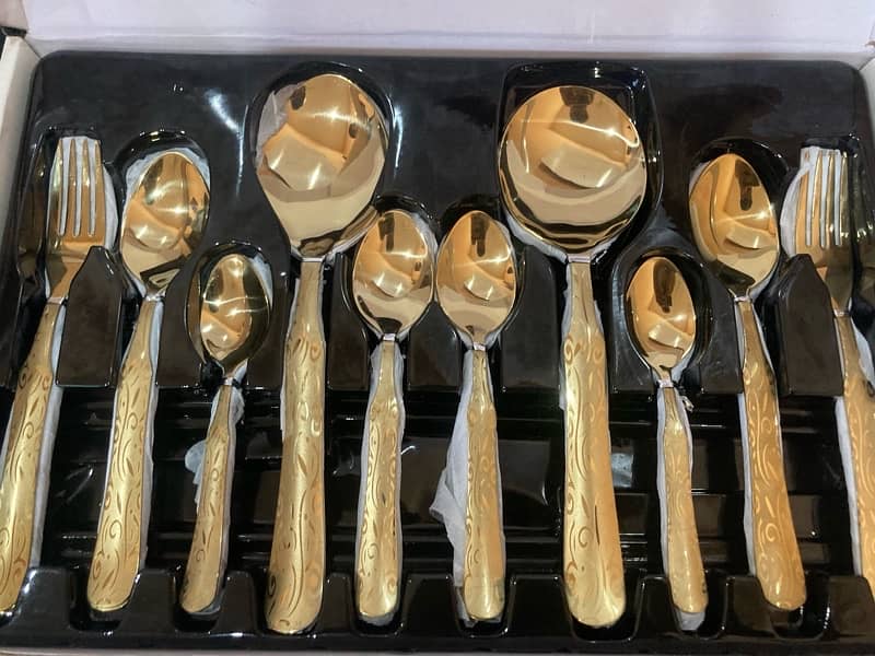 29 pcs Golden Cutlery Sets 03304650903 whatsapp Contact 2