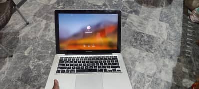 Macbook Pro core i5     0311/41/54/665 0