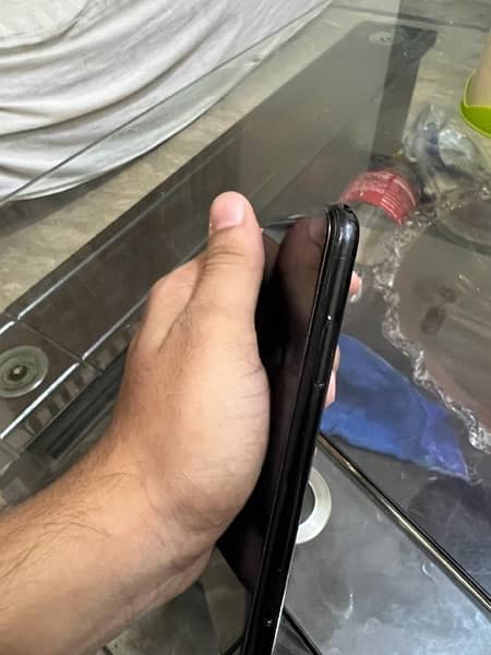 iPhone Xr FU Non PTA 6