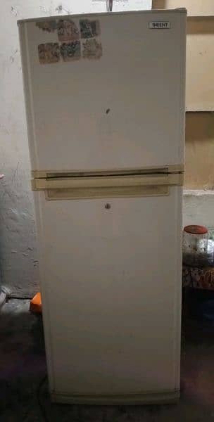 Orient fridge medium size 0