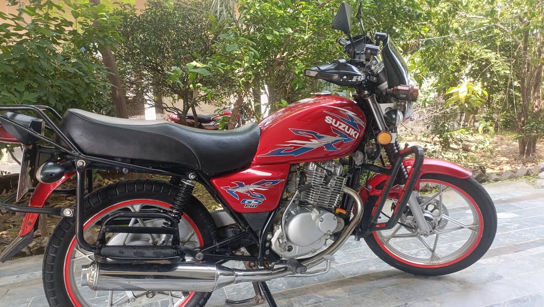 Suzuki GS 150 SE 2021 17