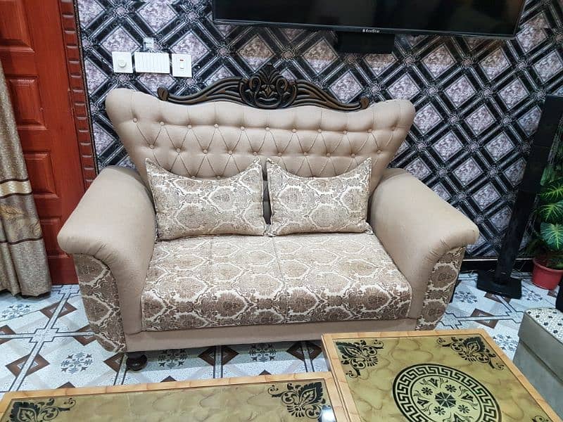 sofa set with tabel 4