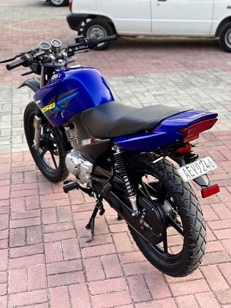 YBR 125G for sale in excellent condition 6