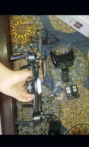 DETEctive quadcopter series drone with camera for sale 10/10 condition 2