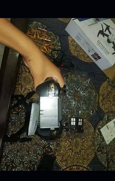 DETEctive quadcopter series drone with camera for sale 10/10 condition 5